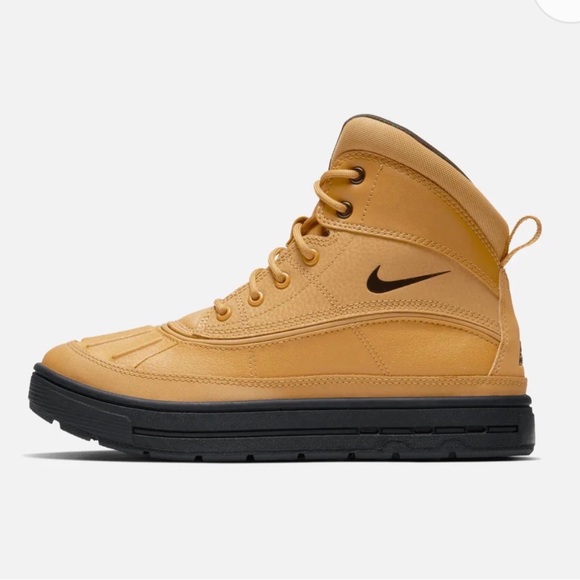 Nike Other - NikeWoodside 2 High-Top Boots Y